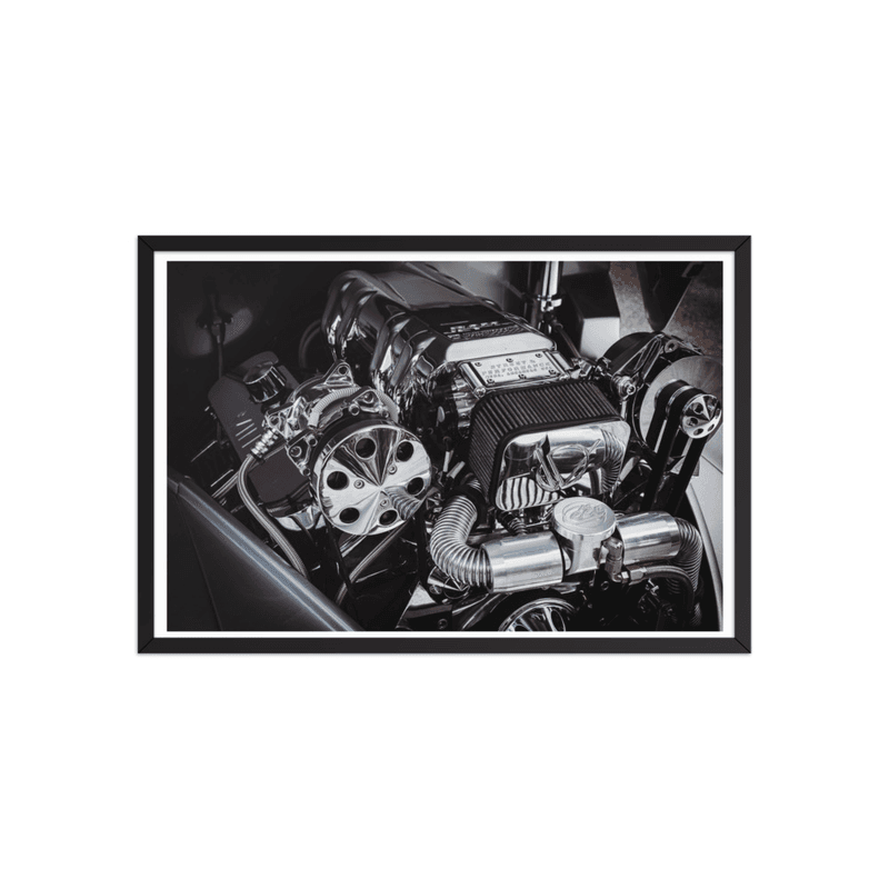 Chrome Performance: Polished Custom Engine Close-Up